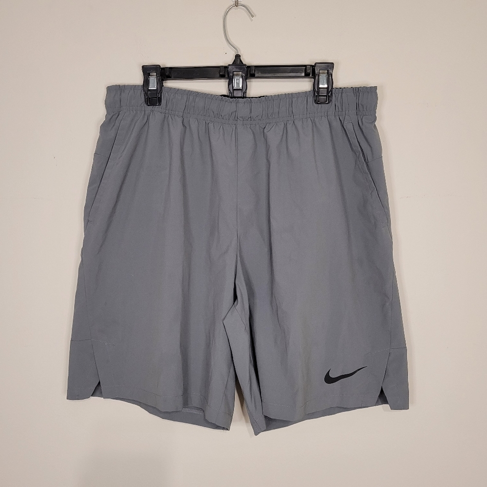 Nike Dri Fit Gray Shorts Mens Size XL